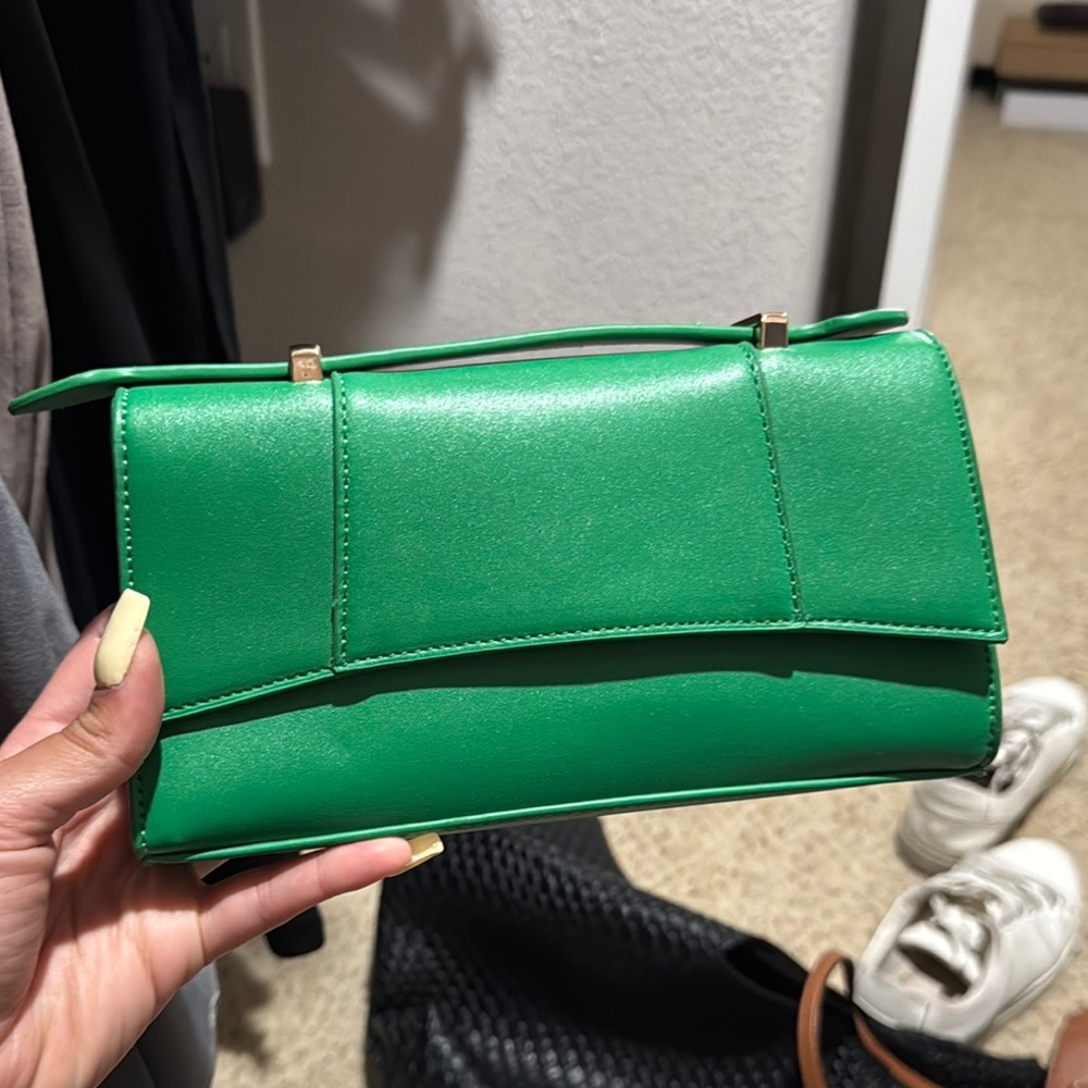 Green Women's Clutch